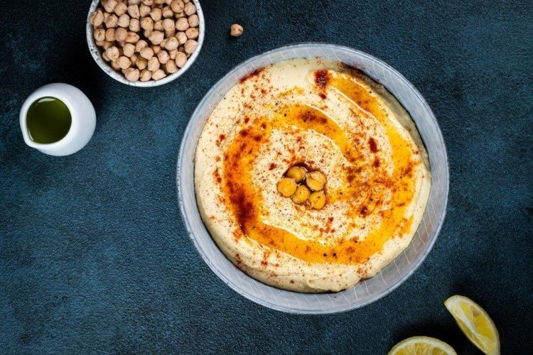 طريقة عمل حمص بطحينة ناعم زي المطاعم