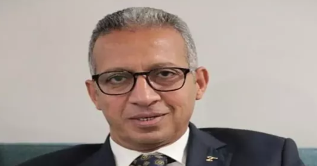 حظر الهواتف المحمولة في المكاتب القانونية.. قرار حاسم لطارق العوضي بعد أزمة التسجيل المفبرك لنهاد أبو القمصان