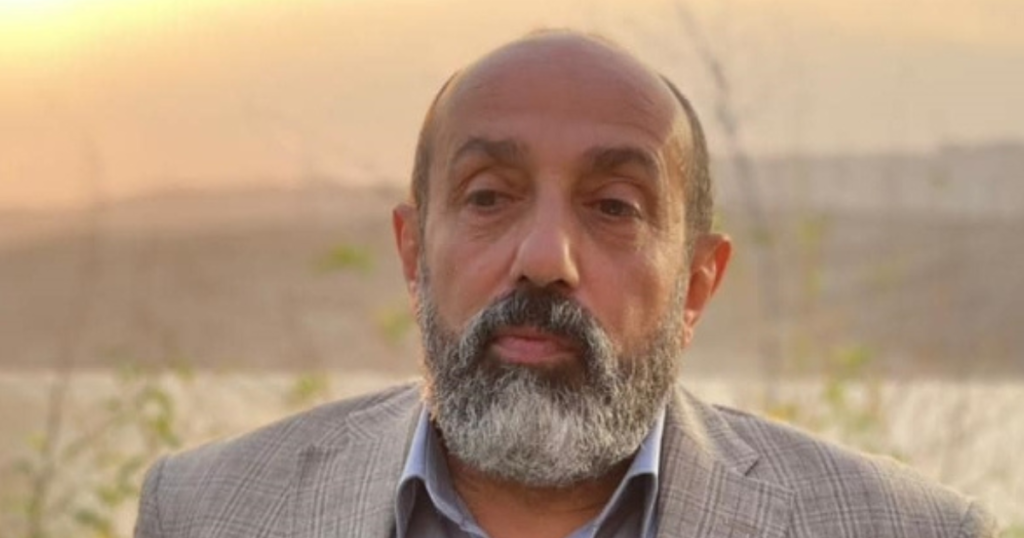 أزمة داخل كمبوند بالشيخ زايد.. أحمد صيام يطلق استغاثة