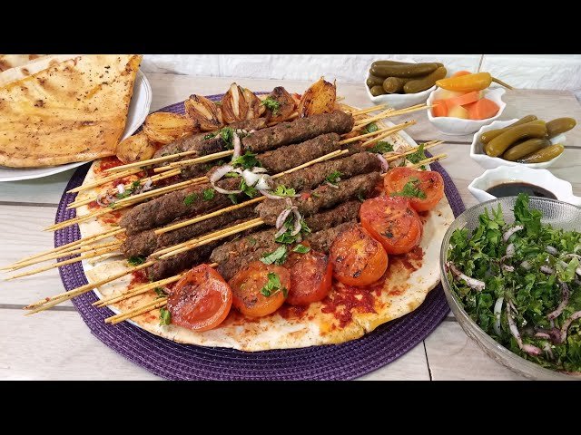 الكباب المشوي على الطوابق بدون فحم